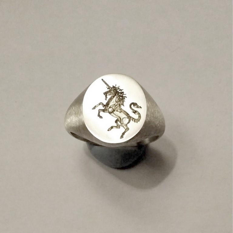 Unicorn rampant crest seal engraved sterling silver 925 signet ring